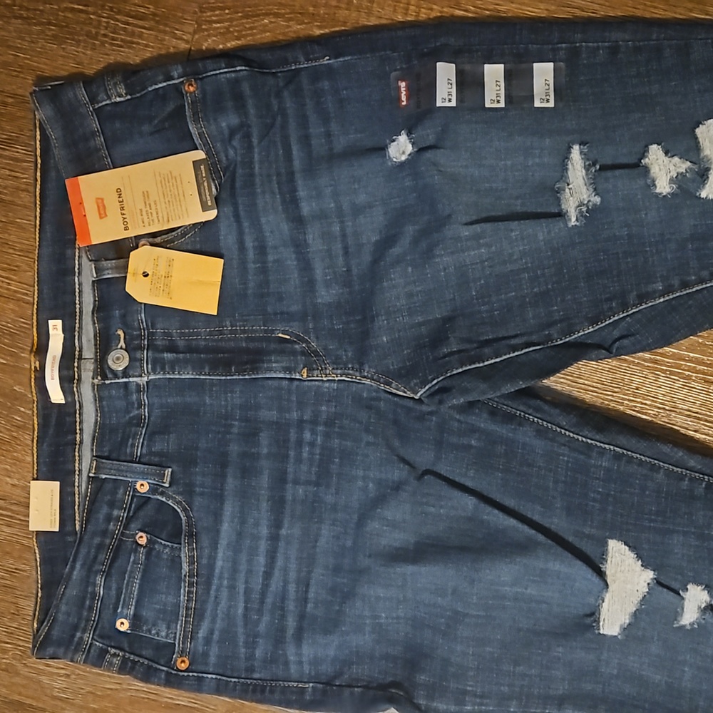 Womens boyfriend levi jeans